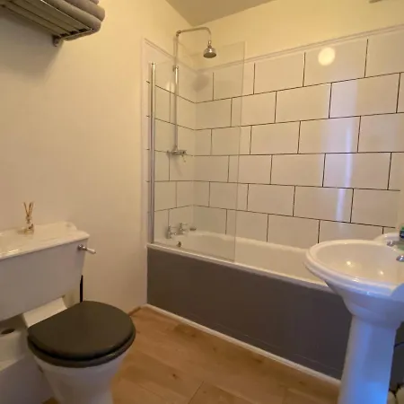 Апартаменты 15 Queen Street, Flat 2 Улверстон